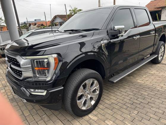 FORD F-150 5.0 V8 GASOLINA CD PLATINUM FX4 AUTOMÁTICO